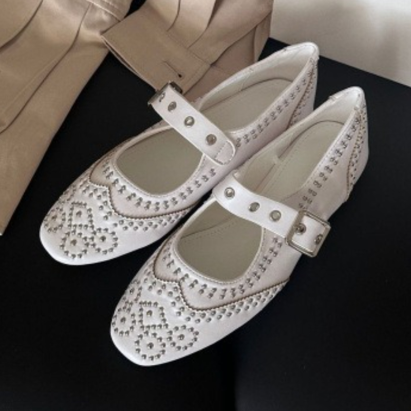 Women Shoes Brand - Retro Perçin Tokalı Tasarım Babet Kadın