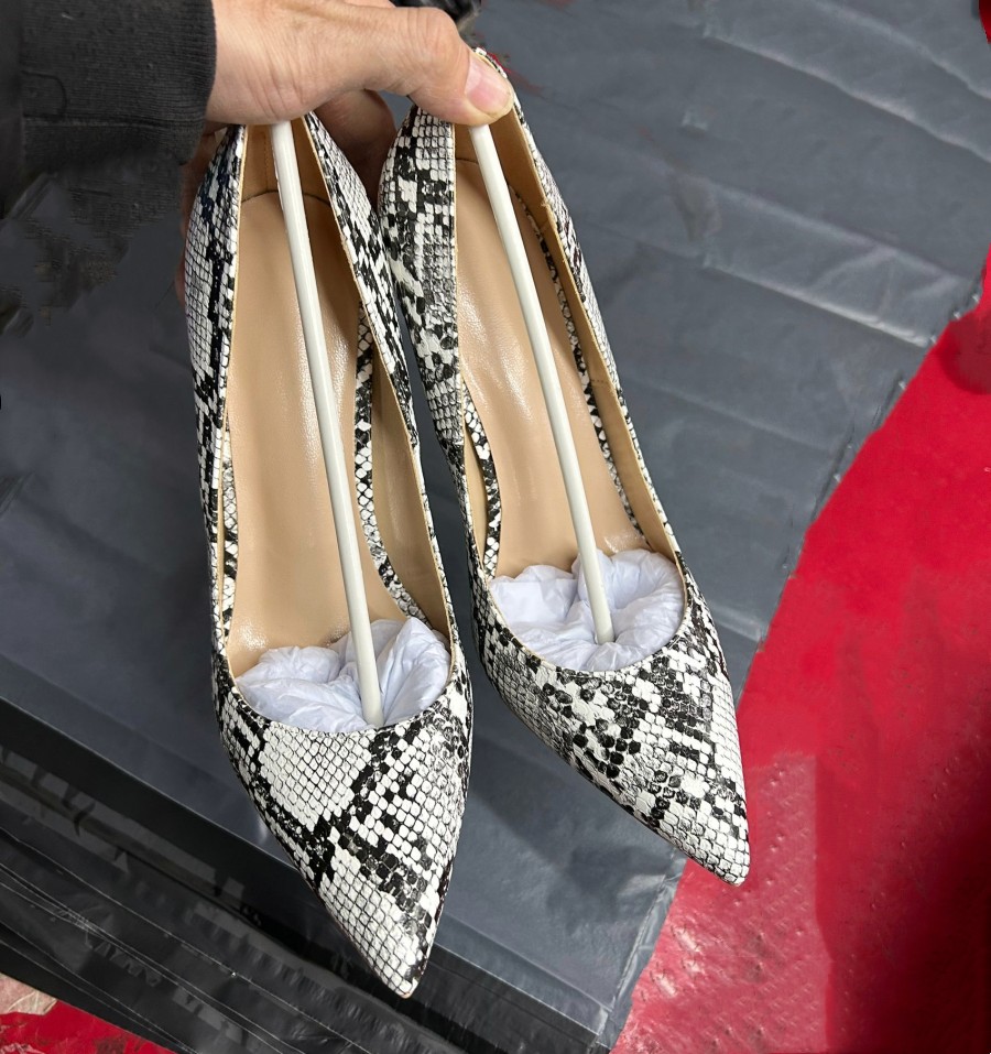 Women'S Shoes In Size 12 - Yeni Gelen Büyük Beden Seksi Yılan