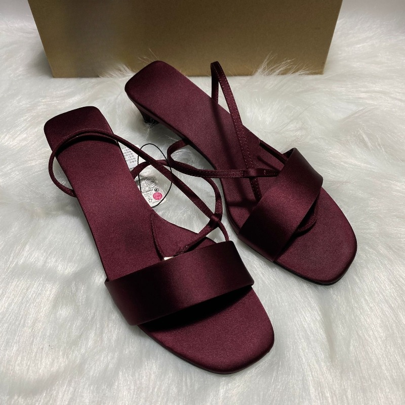 Lüks Saten Bilek Kayışlı Alçak - Women Shoes Brand incelemesi ve fiyatı